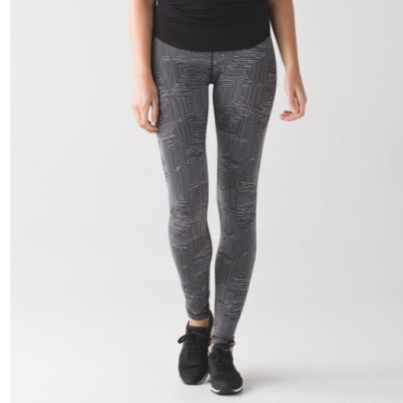 Lululemon High Rise Wunder Under MazeJacquard Pant - Picture 3 of 8